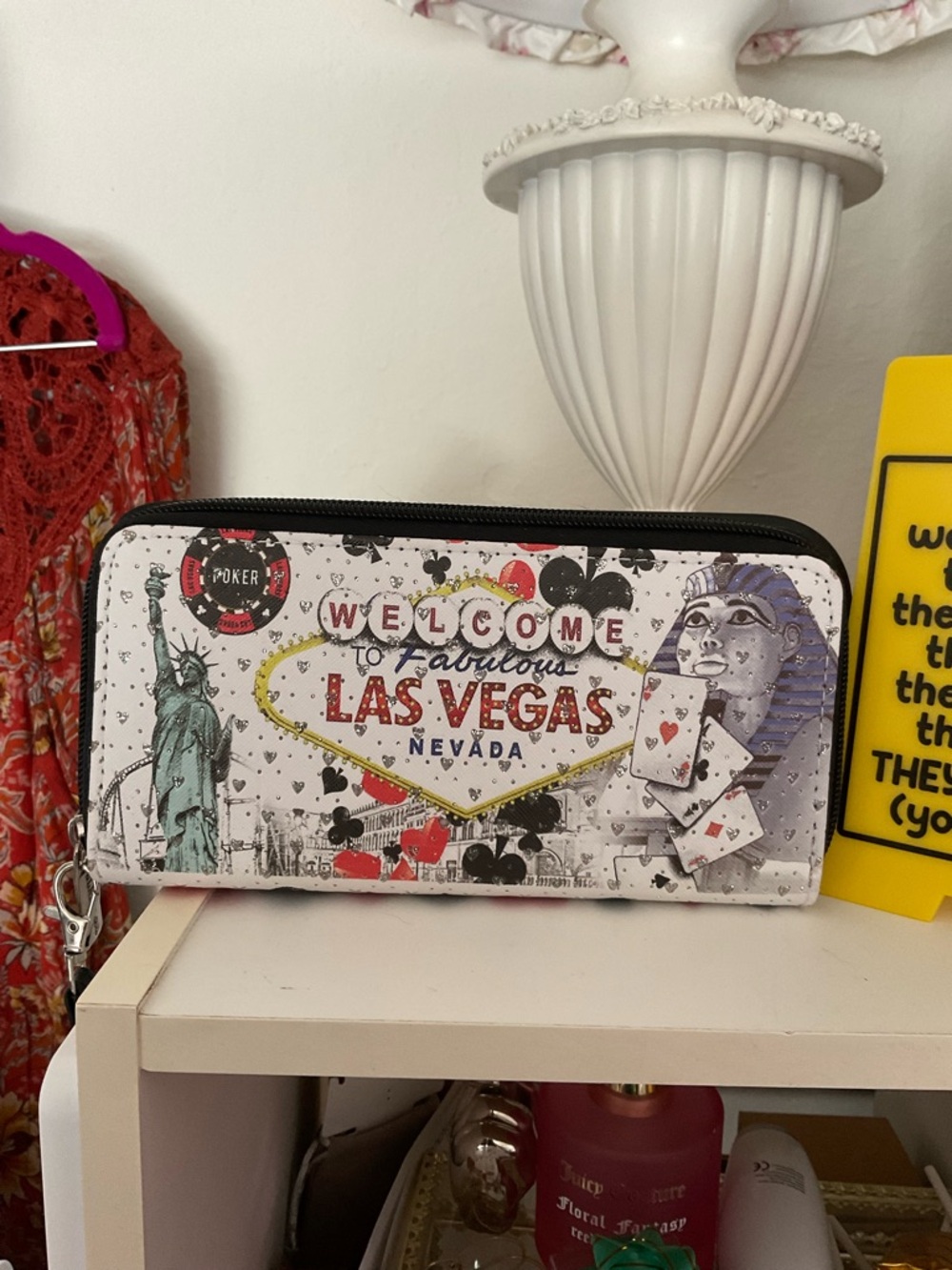 Las Vegas Print Zip-Around Wallet - White/Multi